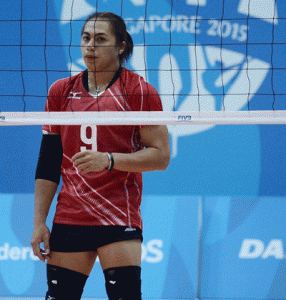 Aprilia Santini Manganang of Indonesia watches a serve against the Philippines in women’s volleyball preliminary match during the 28th Southeast Asian Games in Singapore on Wednesday. AFP PHOTO