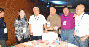 SKILLS SEMINAR  Philippine Charity Sweepstakes Office Chairman Erineo “Ayong” Maliksi (third from left) confers with his directors Mabel Mamba (left) and Betty Nantes, vice chairman and general manager Jose Ferdinand Rojas 2nd, and directors Francisco Joaquin 3rd and Bem Noel at the start of the PCSO’s Good Governance Seminar Workshop held at the Crown Plaza Galleria, Ortigas, Quezon City. The seminar seeks to align skills and learning development of PCSO officers and employees and brainstorm short- and medium-term strategic directions for the charity agency.