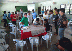 The Haribon staff work with Wildlife Enforcement Officer trainees in Gabaldon, Nueva Ecija