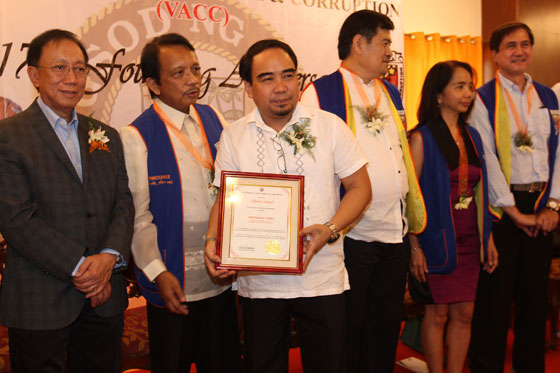 The Manila Times was recognized by the Volunteers Against Crime and Corruption with senior reporter Joel M. Sy Egco getting a special award as outstanding reporter for print with reporter Jefferson Antiporda getting a major award in the same category. The Times was also given a special award for being an outstanding newspaper.  PHOTOS BY MIGUEL DE GUZMAN 