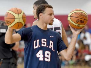 HOT CURRY  Stephen Curry No. 49 of the 2015 USA Basketball Men’s National Team attends a practice session at the Mendenhall Center on Wednesday in Las Vegas, Nevada. AFP PHOTO