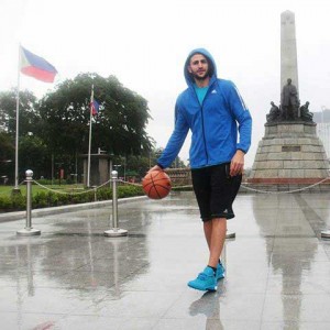 DRIBBLING MORE FUN IN THE PHILIPPINES NBA star Ricky Rubio visits the Rizal Monument at the Luneta Park in Manila on Friday. Rubio is in the country to promote sporting apparel. PHOTO FROM BASKETBALL TV OFFICIAL FACEBOOK PAGE