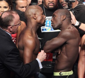 WEIGH-IN STAREDOWN Floyd Mayweather Jr. faces off with Andre Berto (right) during the weighin on Saturday at the MGM Grand in Las Vegas. Mayweather will defend his WBC/WBA welterweight titles against Andre Berto on Sunday at the MGM Grand in Las Vegas. AFP PHOTO