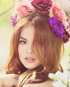 Bea Binene blooms