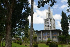 With facades featuring mosaics by Belgian artist Ade Bethune, the church is an epitome of the vibrancy of religious art in the Philippines