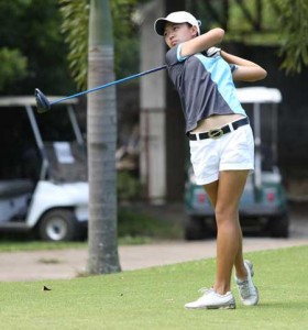 CLOSE FIGHT Lois Kaye Go’s even par pulled Cebu Country Club just two points behind defending champion Manila Southwoods on the second day of the PAL Ladies Interclub at the Marapara golf course in Bacolod. CONTRIBUTED PHOTO