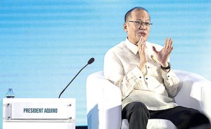  President Benigno Aquino 3rd at the APEC CEO Summit in Manila. AFP PHOTO 