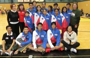 Philippine Swimming League President Susan Papa, Secretary General Maria Susan Benasa, RegionalDirector Joan Mojdeh, Coach Joey Andaya, Joyce Ogawa of Filipino Community in Tokyo pose with themembers of the team. CONTRIBUTED PHOTO