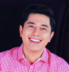 Paulo Avelino assures JaDine (James Reid and Nadine Lustre) fans, he will only shake up their romance on TV