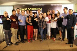 Nonito Donaire Jr. (center) during ABS-CBN’s thanksgiving breakfast hosted by chairman Gabby Lopez 3rd, new president and CEO Carlo Katigbak, and ABS-CBN Sports head Dino Laurena. CONTRIBUTED PHOTO