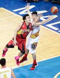 FROM UNDER  Ryan Arana (No.18) of San Miguel Beer goes for the basket against Rain or Shine’s Jeric Teng (No.8) of during PBA Philippine Cup semifinals game at the Mall of Asia Arena in Pasay City on Tuesday. PHOTO BY CZEASAR DANCEL