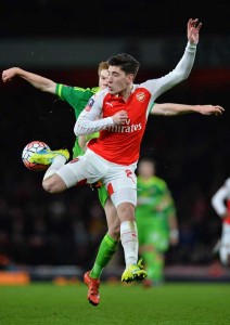 Arsenal’s Spanish defender Hector Bellerin (front) vies with Sunderland’s English striker Duncan Watmore (back) during the English FA Cup third-round football match between Arsenal and Sunderland at the Emirates Stadium in London. AFP