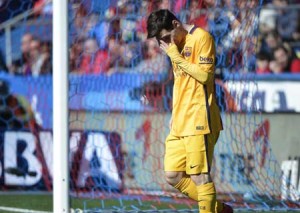 SIDELINED  Barcelona’s Argentinian forward Lionel Messi gestures after missing an attempt on goal during the Spanish league football match Levante UD vs FC Barcelona at the Ciutat de Valencia stadium in Valencia on Monday. AFP PHOTO