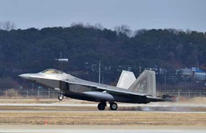 AIR POWER  A US F-22 stealth fighter lands at the Osan Air Base in Pyeongtaek, south of Seoul, on February 17. The radar-evading aircraft flew across South Korea to an air base near Seoul where they are being deployed in a show of force following Pyongyang’s nuclear and missile tests. AFP PHOTO