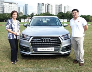 Zobel Foundation Chair Dee Ann Zobel and Audi Philippines Head Benedicto Coyiuto with the all-new Audi Q7 7-seater family SUV.