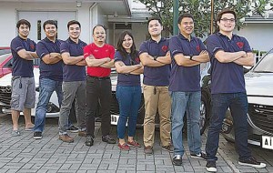 The officers of the Mazda 3  Skyactiv PH Club together with Mazda Philippines president Steven Tan.