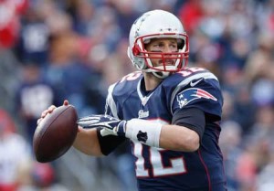 Tom Brady of the New England Patriots passes the ball during a game against the Chicago Bears on October 26, 2014 in Foxboro, Massachusetts. AFP FILE PHOTO