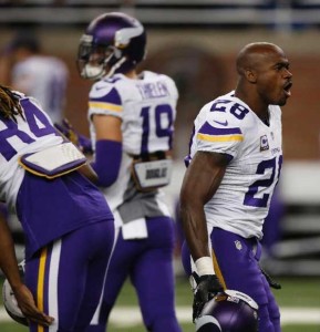 Minnesota Vikings’s Adrian Peterson warms up prior to playing the Detroit Lions at Ford Field on October 25, 2015. AFP file photo 