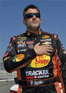 Tony Stewart recently defied doctors’ orders to stay put in a hospital to join his team-mates in preparing for the next races. TONYSTEWART.COM