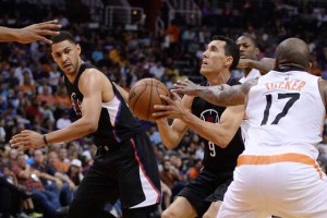 Pablo Prigioni No.9 of the Los Angeles Clippers looks to shoot the ball in traffic during the NBA game against the Phoenix Suns at Talking Stick Resort Arena on April 13, 2016 in Phoenix, Arizona. The Suns defeated the Clippers 114 - 105.  AFP PHOTO 