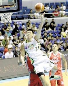 IN THE ZONEBilly Mamaril of Globalportshoots a ball unguarded duringhis team’s match againstPhoenix in the PBACommissioner’s Cup at SmartAraneta Coliseum on Friday.PHOTO BY CZEASAR DANCEL