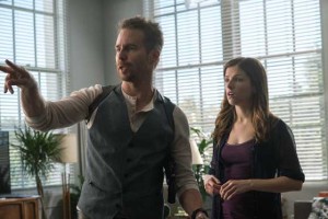 Anna Kendrick and Sam Rockwell star in an action packed rom-com 