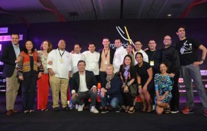 Madrid Fusion Manila 2016’s world-renowned chefs, hosts, and event organizers triumphantly close the  congress.                       PHOTOS BY MADRID FUSION