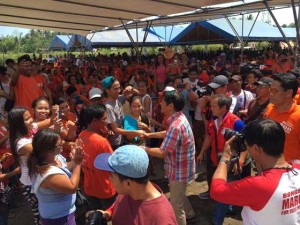 BUSY SUNDAY Sen. Ferdinand “Bongbong” Marcos Jr. greets his supporters in Laurel, Batangas where he met with dozens of political leaders. CONTRIBUTED PHOTO