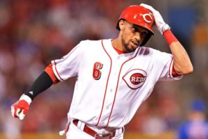 Billy Hamilton No.6 of the Cincinnati Reds rounds the bases after hitting a solo home run in the eighth inning against the Chicago Cubs at Great American Ball Park on Wednesday in Cincinnati, Ohio. Chicago defeated Cincinnati 7-2 in 15 innings. AFP PHOTO