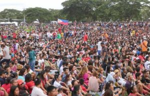 DAVAO CELEBRATES The city was in party mode on Saturday as local residents and visitors honored Davao’s most famous son, President-elect Rodrigo Duterte, shown (top right) speaking to his supporters during a victory get-together in Crocodile Park. AFP PHOTOS