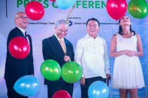 Scott Yang,Deputy Executive Director of Strategic Marketing Department, Taiwan External Trade Development Council (TAITRA), Dr. Gary Song-Huann Lin, Representative of Taipei Economic and Cultural Office (TECO), Amadeo Perez Jr., Chairman and CEO of Manila Economic and Cultural Office (MECO), and Jasmine Curtis at the Taiwan Excellence’s press launch