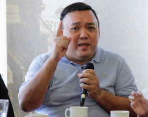 Harry Roque 