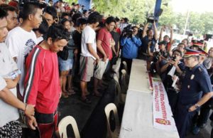 INTENSIFIED CAMPAIGN Various drug personalities who surrendered to the police are briefed by newly installed Quezon City Police District director, Police Senior Supt. Guillermo Eleazar at Camp Karingal in Quezon City. PHOTO BY MIKE DE JUAN