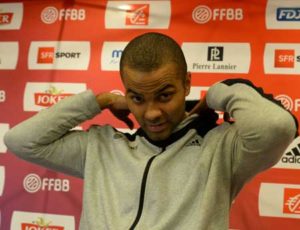 Tony Parker of France and the NBA’s San Antonio Spurs arrives for a press conference in Manila ahead of the 2016 FIBA Olympic men’s qualifying basketball tournament on July 5 to 10. AFP PHOTO