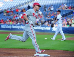 Tommy Joseph No.19 of the Philadelphia Phillies rounds the bases after hitting a first inning solo home run against Matt Wisler No.37 of the Atlanta Braves at Turner Field on Friday in Atlanta, Georgia. AFP PHOTO
