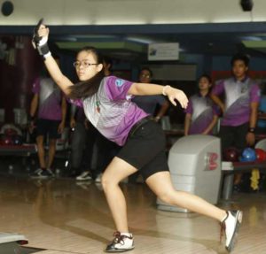 Pinay-bowler20160723