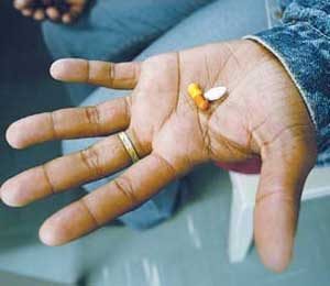 TOO GOOD TO BE TRUE? Anti-retroviral therapy (ART) has helped millions of people infected with HIV, the virus that causes AIDS, but the world’s largest AIDS organization says that United Nations estimates of how many people are receiving the life-saving medicines “might be an exaggeration.” UNAIDS PHOTO