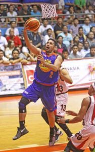 TNT’s Michael Madauly shoots the ball unopposed in their game against reigning champion San Miguel Beer in the PBA Season 41 Governors’ Cup at the Batangas City Coliseum on Saturday. PHOTOS COURTESY OF PBA MEDIA BUREAU