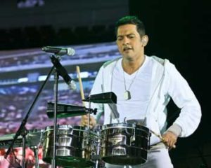 Gary Valenciano is a regular performer of Gabay Guro for the past eight years