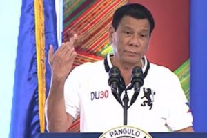 DUTERTE FINGER President Rodrigo Duterte flashes the dirty finger as he vents his anger at the European Union for condemning his war on illegal drugs that has claimed 3,000 lives. Duterte met local government officials in Davao City on Tuesday. SCREEN GRAB FROM YOUTUBE 