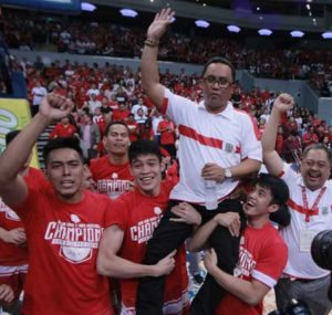 The San Beda College Red Lions celebrate with their coach Jamike Jarin after beating the Arellano University Chiefs in the best-of-three finals of the National Collegiate Athletic Association Season 92 men’s basketball tournament on Tuesday at the Mall of Asia Arena in Pasay City. PHOTO BY BOB DUNGO JR.