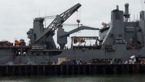 A military equipment being loaded back to the USS Germantown (LSD-42) at the Alava Pier of the Subic Bay Freeport Zone in preparation for the ship’s departure. PHOTO BY PATRICK ROXAS