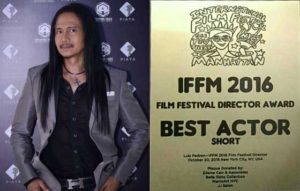 Indie actor Leon Miguel and his IFFM award