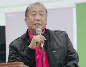 Transportation Secretary Arthur Tugade said a change in the mindset of motorists could somehow help ease Metro Manila’s traffic mess.