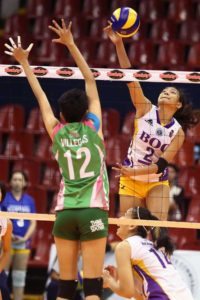 Alyssa Valdez unleashes one of her patented spikes against Laoag’s Katherine Villegas during their Shakey’s V-League Reinforced Conference match late Wednesday. CONTRIBUTED PHOTO