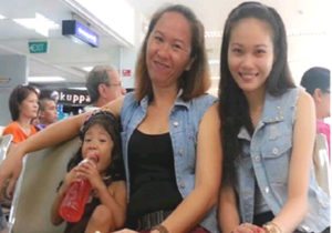 CONTROVERSIAL FAMILY Ronnie Dayan’s wife Norilyn with her children. 