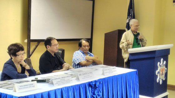 The Manila Times Chairman Emeritus Dr. Dante A. Ang gives an inspirational talk to students and faculty members of the Mariners’ Polytechnic Colleges in Naga City. Dr. Ang, in his visit, also discussed potential projects of The Manila Times with the school. Also in photo are (from left) Mariners’ Polytechnic Colleges president Marilissa Ampuan, The Manila Times Circulation Department head Vicente Cruz Jr. and Dante Jimenez, president and chief executive officer of the Mariners’ Polytechnic Colleges Foundation of Legazpi City. CONTRIBUTED PHOTO 