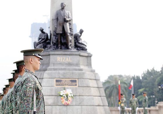 120 YEARS HENCE Marines on Thursday rehearse for today’s wreath-laying ceremonies at the Rizal Monument in Manila, the focal point of today’s celebrations marking the 120th anniversary of the martyrdom of National Hero Jose Rizal. PHOTO BY RUSSELL PALMA