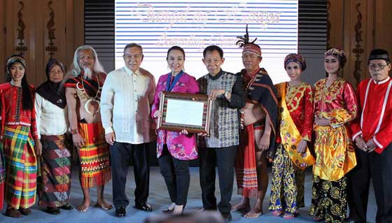 NCCA conferred the award to Senator Legarda who has been a staunch supporter of the culture and arts sector