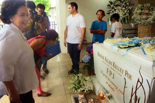 Fernando Poe, Jr. (August 20, 1939 – December 14, 2004; photo by Bob Dungo Jr.) Manila North Cemetery, Sta. Cruz, Manila